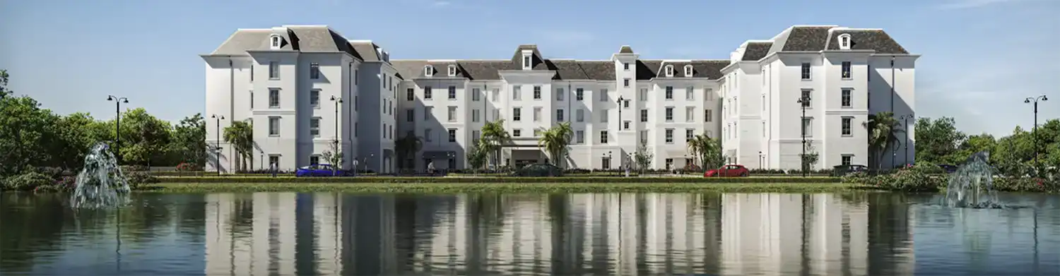 WEC hotel in front of lake